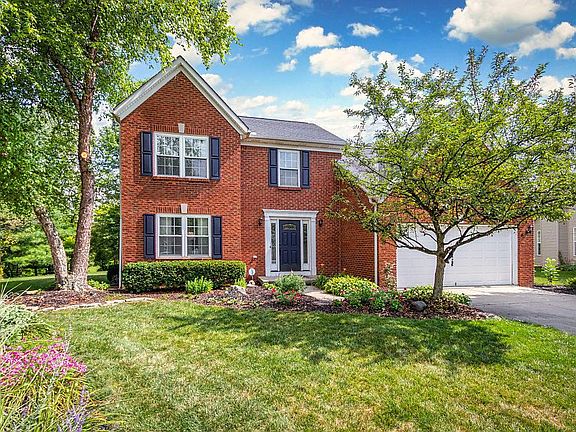 3rd image of 816 Brosmer Ct