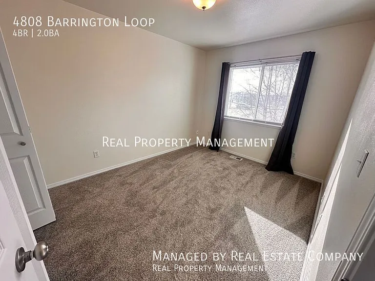 4808 Barrington Loop — Photo 12