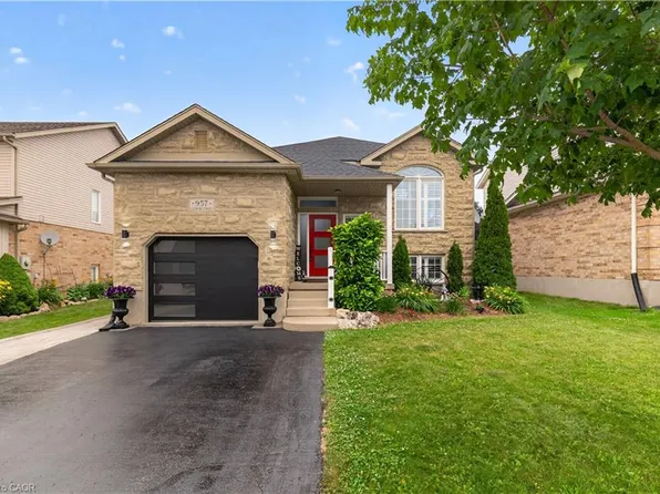 957 Gzowski St, Centre Wellington, ON N1M 3W1