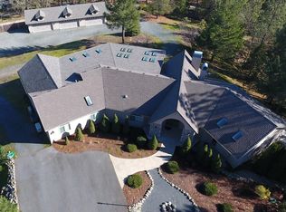 1457 N Pinnon Rd, Grants Pass, OR 97526