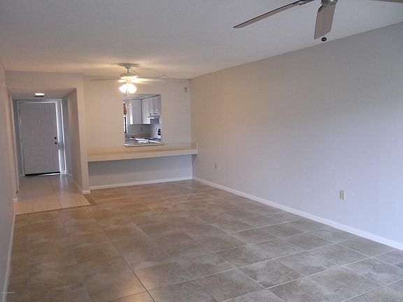 3rd image of 205 Palmetto Ave APT 403