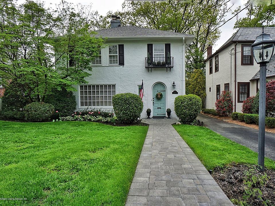 1st image of 80 Conyingham Ave