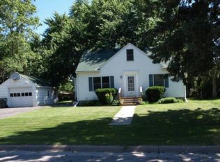 411 101st St E, Bloomington, MN 55420