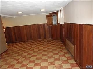5th image of 8-43 Chester St #1X