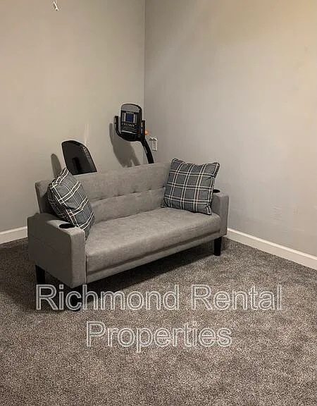 229 Shadywood Dr — Photo 16