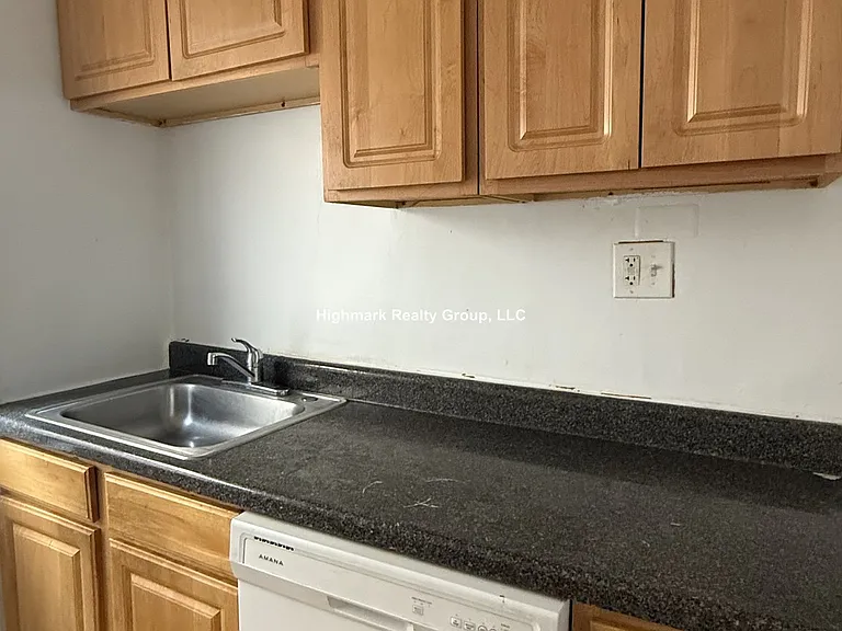 2342 W Touhy Ave #3AB — Photo 2
