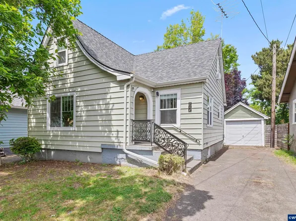 985 Madison St NE, Salem, OR 97301