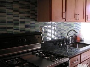 6541 Booth St APT 6E, Flushing, NY 11374