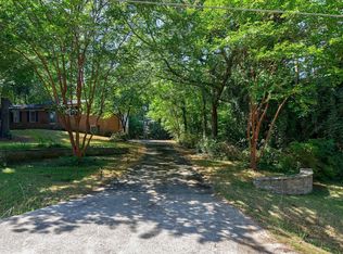 1061 Colliers Creek Rd, Watkinsville, GA 30677