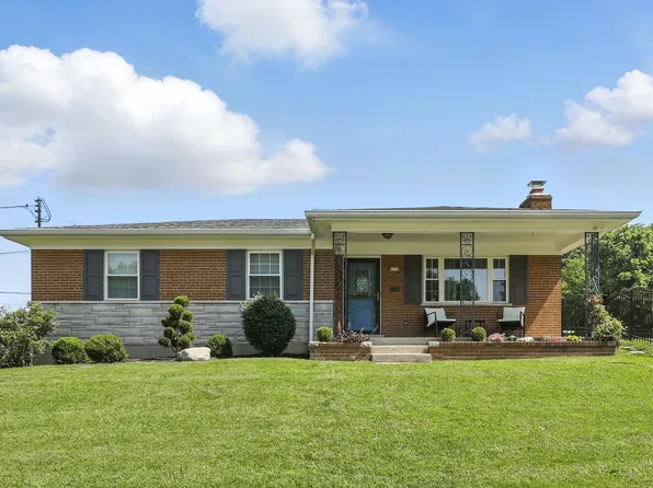 6234 Charity Dr, Cincinnati, OH 45248