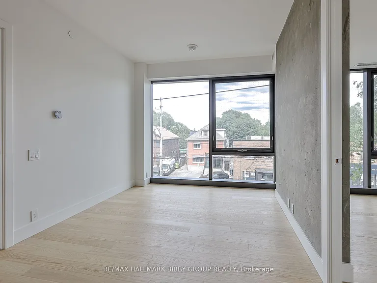 1414 Bayview Ave #204 — Photo 12