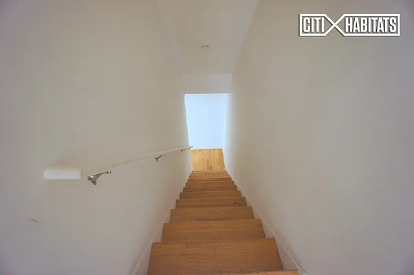 Rented by Citi Habitats | media 19