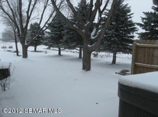 20485 620th Ave, Alden, MN 56009