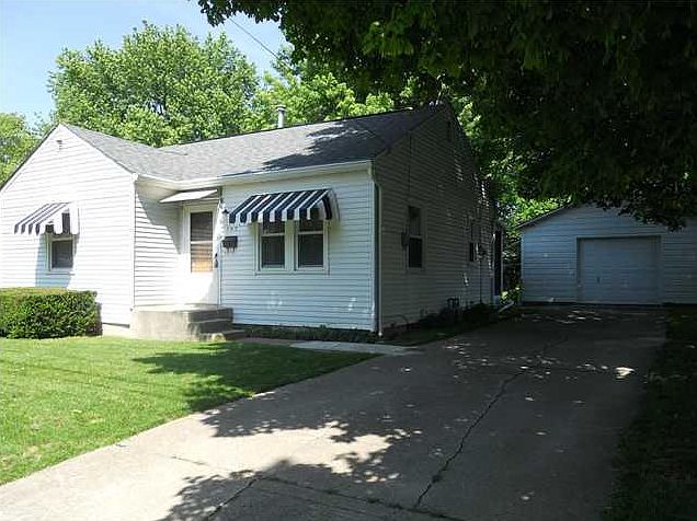 1st image of 143 N High St