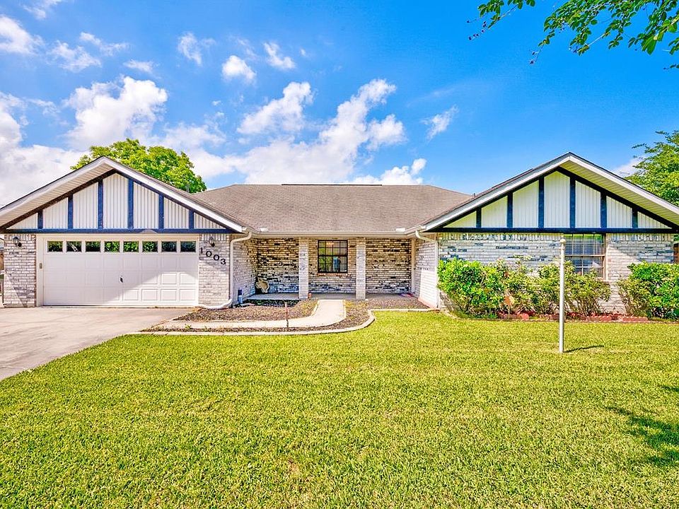 1st image of 1003 Rebecca Ln