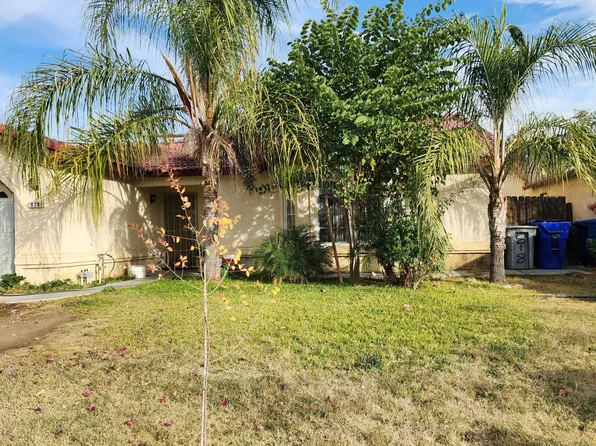 818 Almond Tree Way, Delano, CA 93215