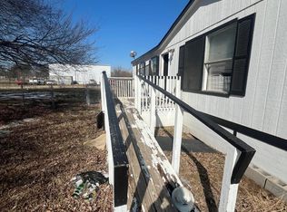 648 Lynch Bend Rd, Springtown, TX 76082