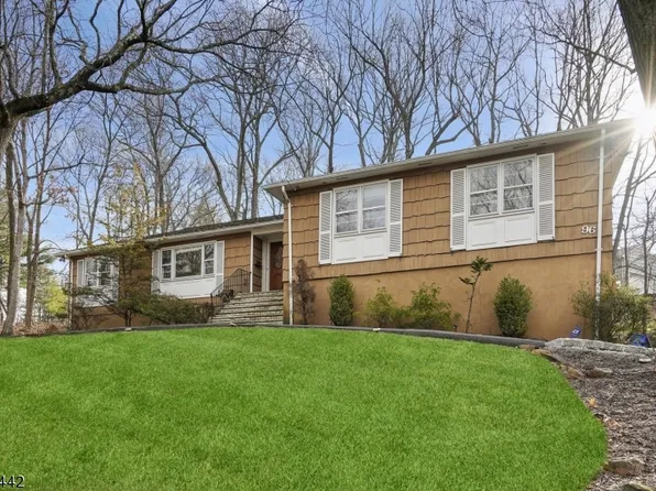 96 N Rockledge Dr, Livingston Twp., NJ 07039