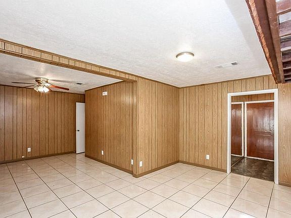 2nd image of 7502 Mockingbird Ln #00