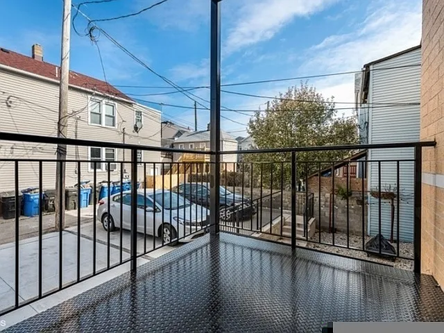 1244 W Huron St #1 — Photo 14