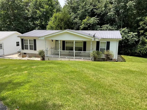 1120 Owl Hollow Rd, Byrdstown, TN 38549