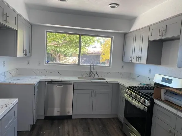 (undisclosed Address), Apple Valley, CA 92308