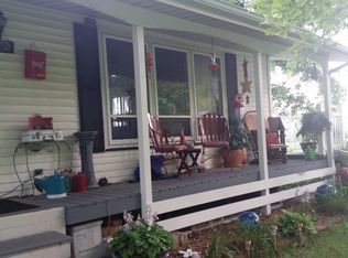 2431 Burlington Rd, Letts, IA 52754