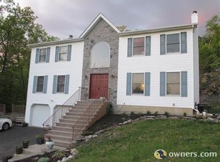 286 Seven Springs Mountain Rd, Monroe, NY 10950