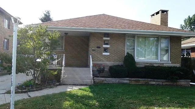 864 Buffalo Ave photo 1