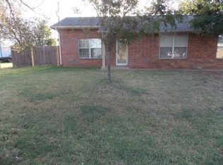 503 4th St APT B, Elgin, OK 73538