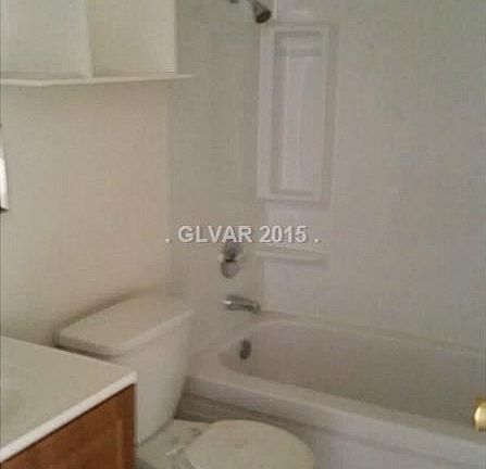 5th image of 2023 Bassler St APT 8