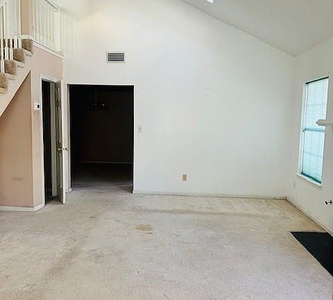 3rd image of 1405 Orchard Grove Drive
