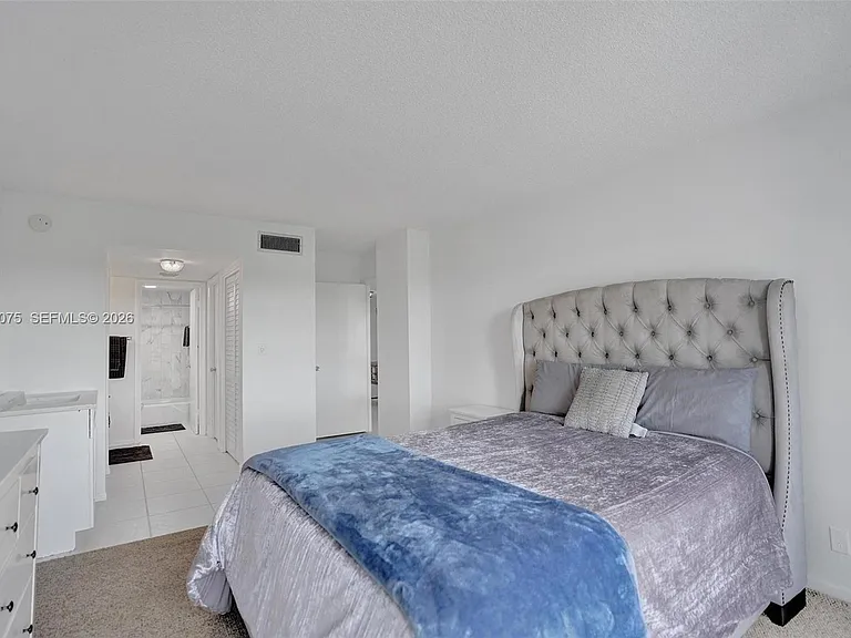 10777 W Sample Rd #718 — Photo 12