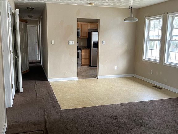 Entryway, Dining Area