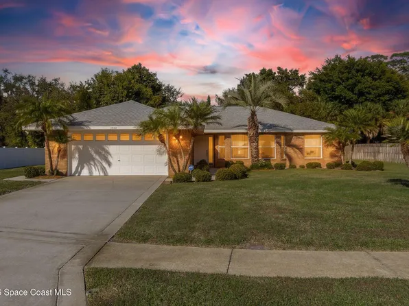 2446 Oakcrest Ln, West Melbourne, FL 32904
