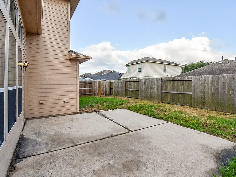 19327 Poppy Grove Ln — Photo 31