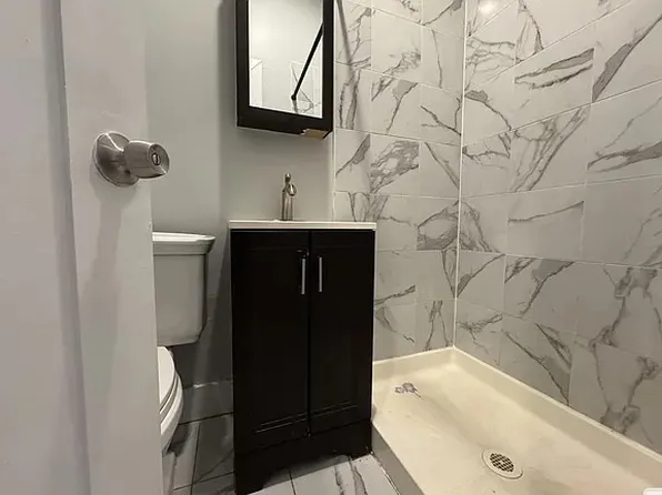 19 Jewett Ave, Jersey City, NJ