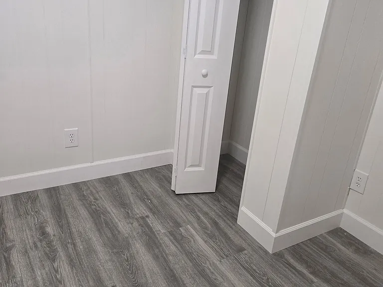 100 Hoover Ln — Photo 13
