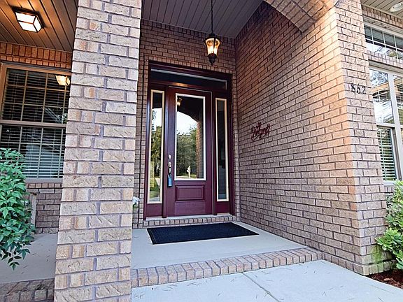 2nd image of 862 Coldwater Creek Cir