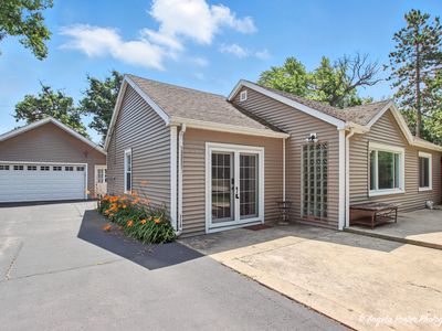 2912 Magellan Dr, McHenry, IL, 60051