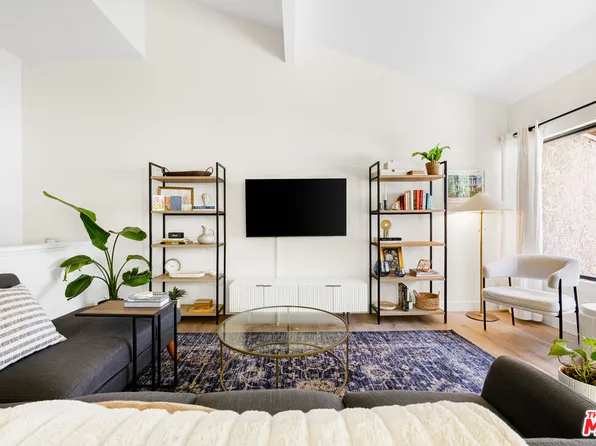 6241 Nita Ave, Los Angeles, CA 91367