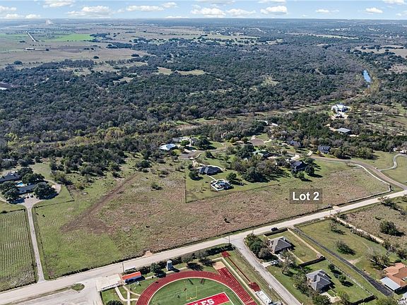 4th image of 2 Thomas Arnold Rd