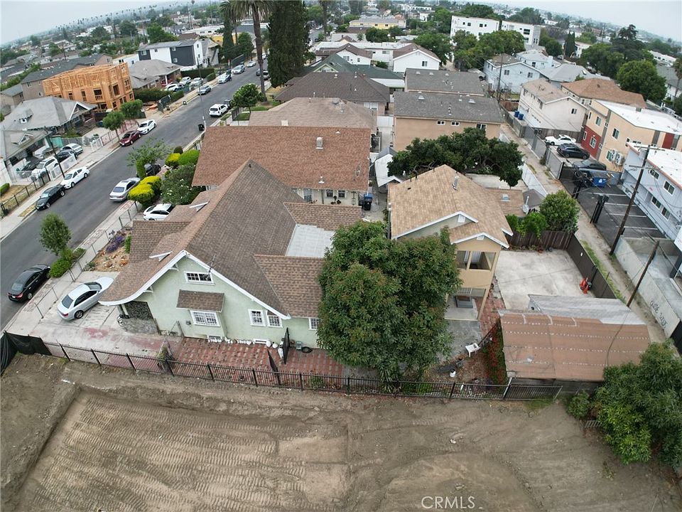 2nd image of 1229 W 37th Dr