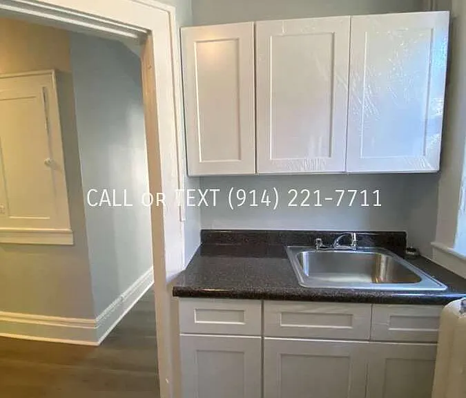 107 Elm St #5 — Photo 7