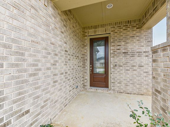 5th image of 17211 Rose Horn Dr