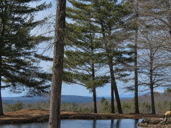 437 Hatch Road, Auburn, ME 04210