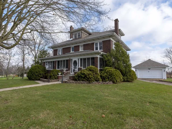 203 N Benton St, Goodland, IN 47948