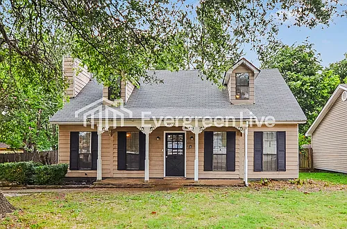 4262 Willow Park Dr Photo 1