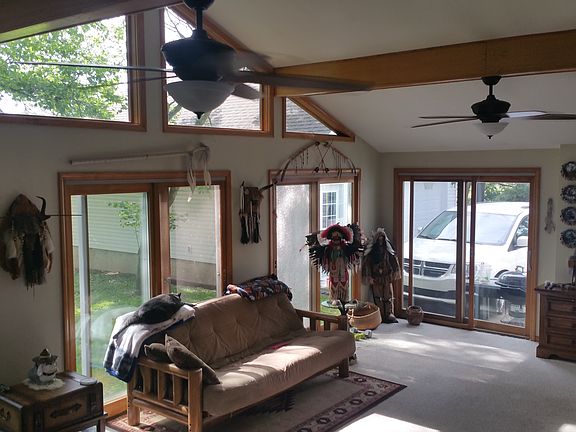 4th image of 25287 Tonganoxie Dr