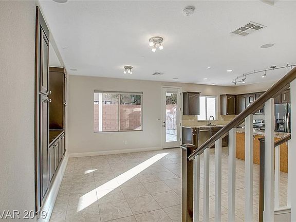 3rd image of 10553 Laurelwood Lake Ave